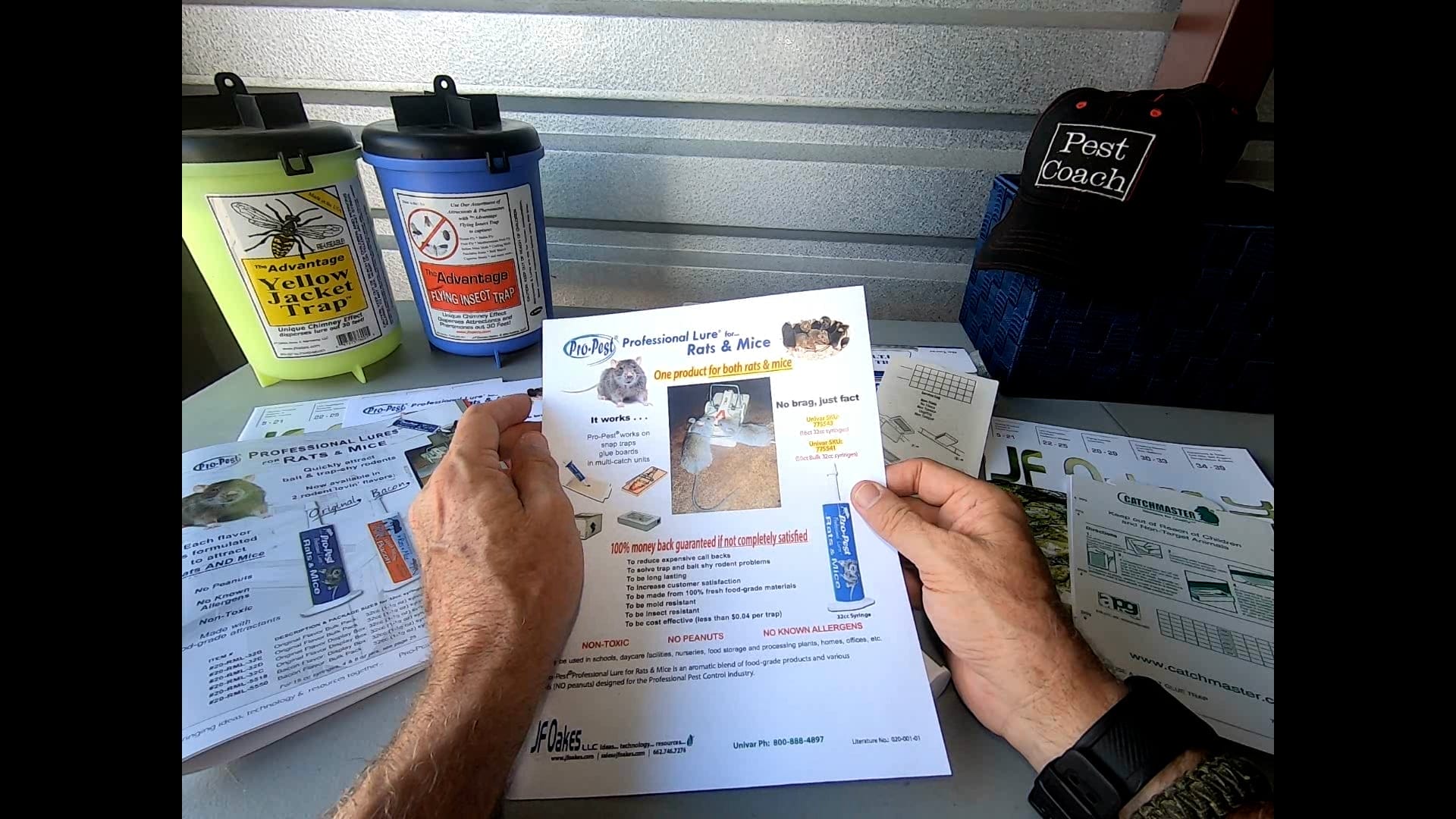 Pro-Pest Rat & Mouse Lure tells you if your rodent control program is working... Pro-Pest Rat & Mouse Lure tells you if your rodent control program is working...
